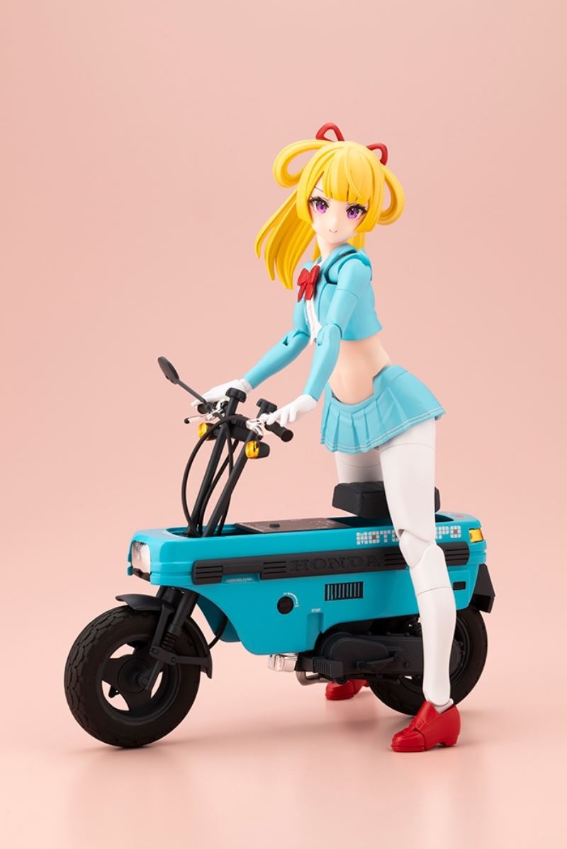 Megami Device USTER DOLL Night Alice with Honda AB12 Motocompo
