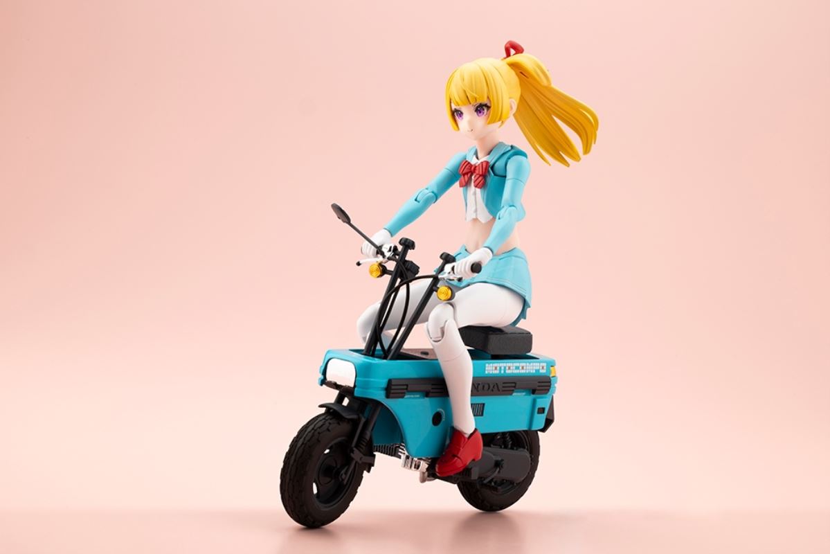 Megami Device USTER DOLL Night Alice with Honda AB12 Motocompo