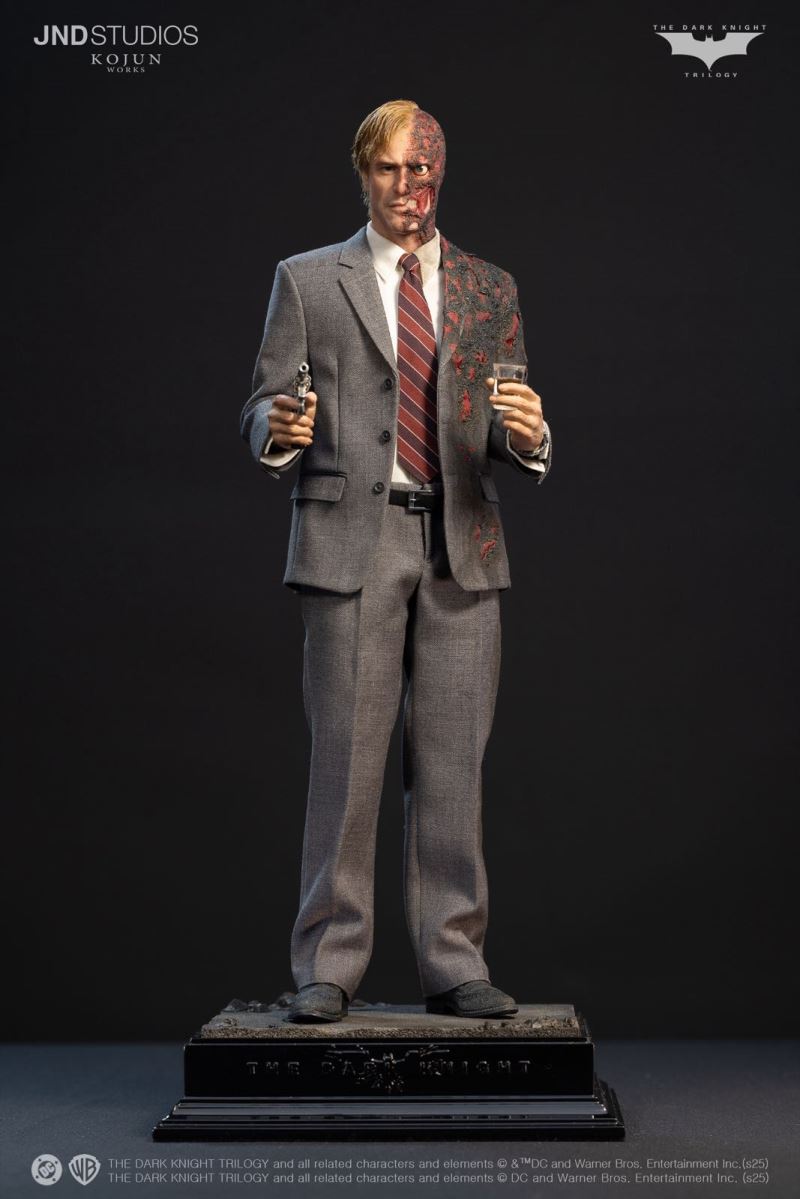 Harvey Dent / Two-Face - Batman The Dark Knight
