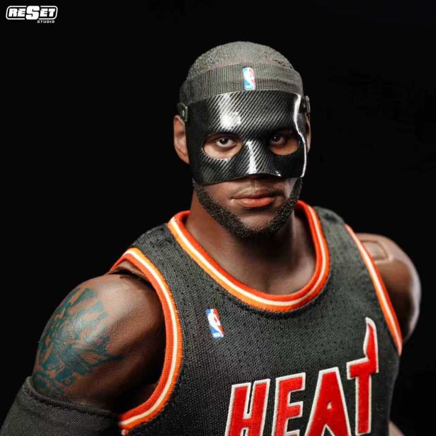 Miami Heat Black Mask LeBron James 1/6
