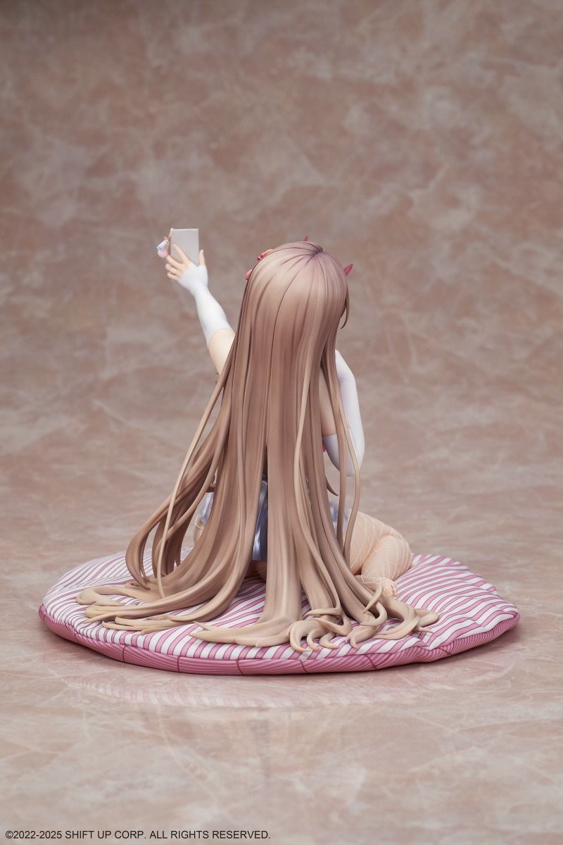 Goddess of Victory: Nikke Viper 1/4