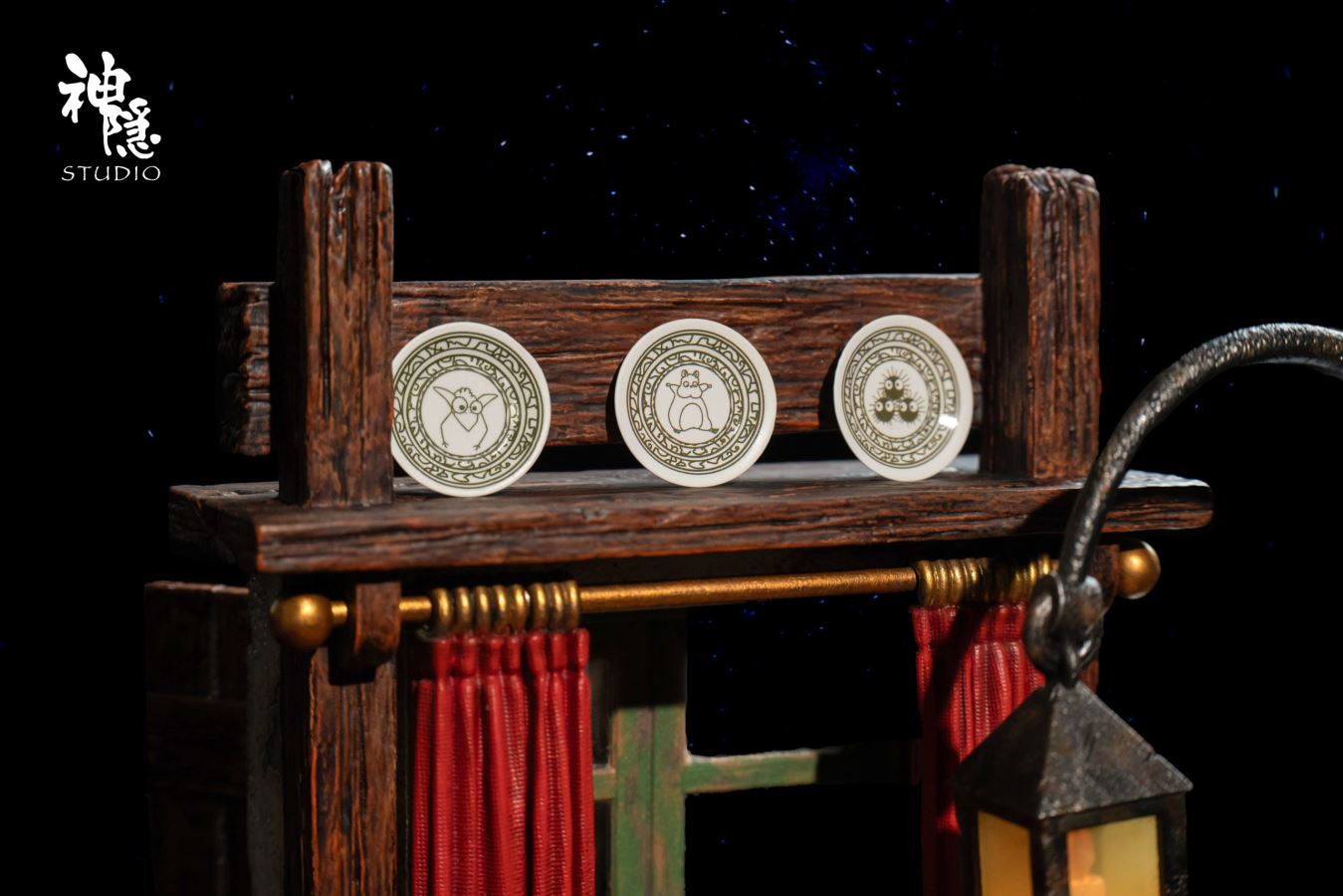 No-Face Man & Chihiro Ogino - Spirited Away 