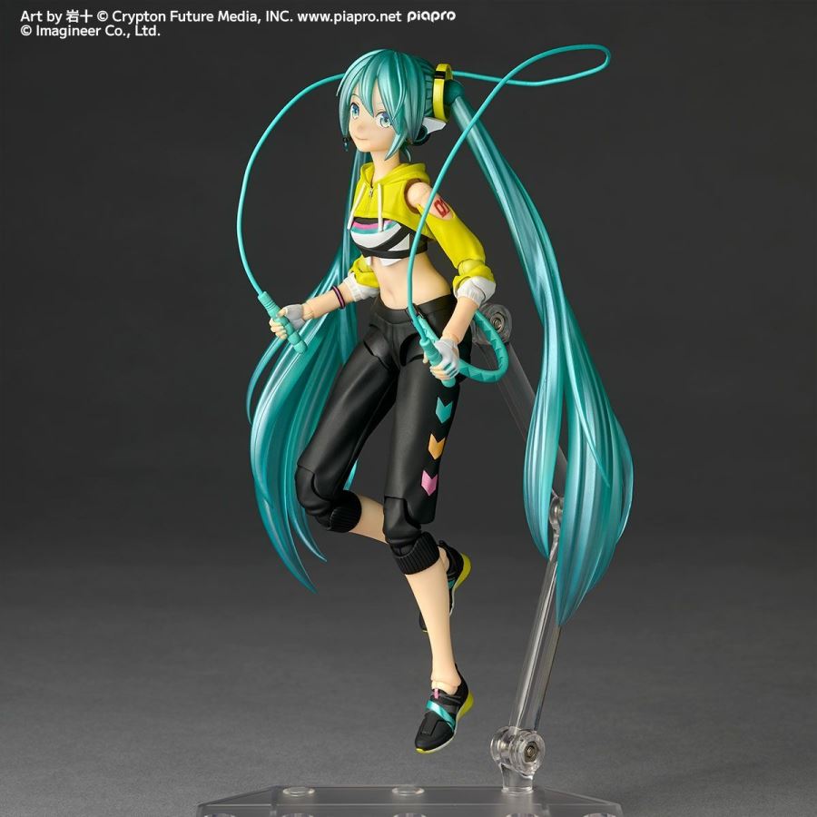 Revoltech Amazing Yamaguchi Hatsune Miku Fit Boxing Ver