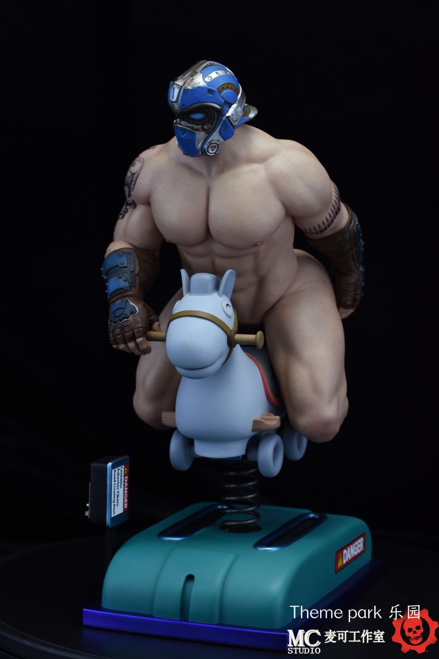 Clayton Carmine/Theme park