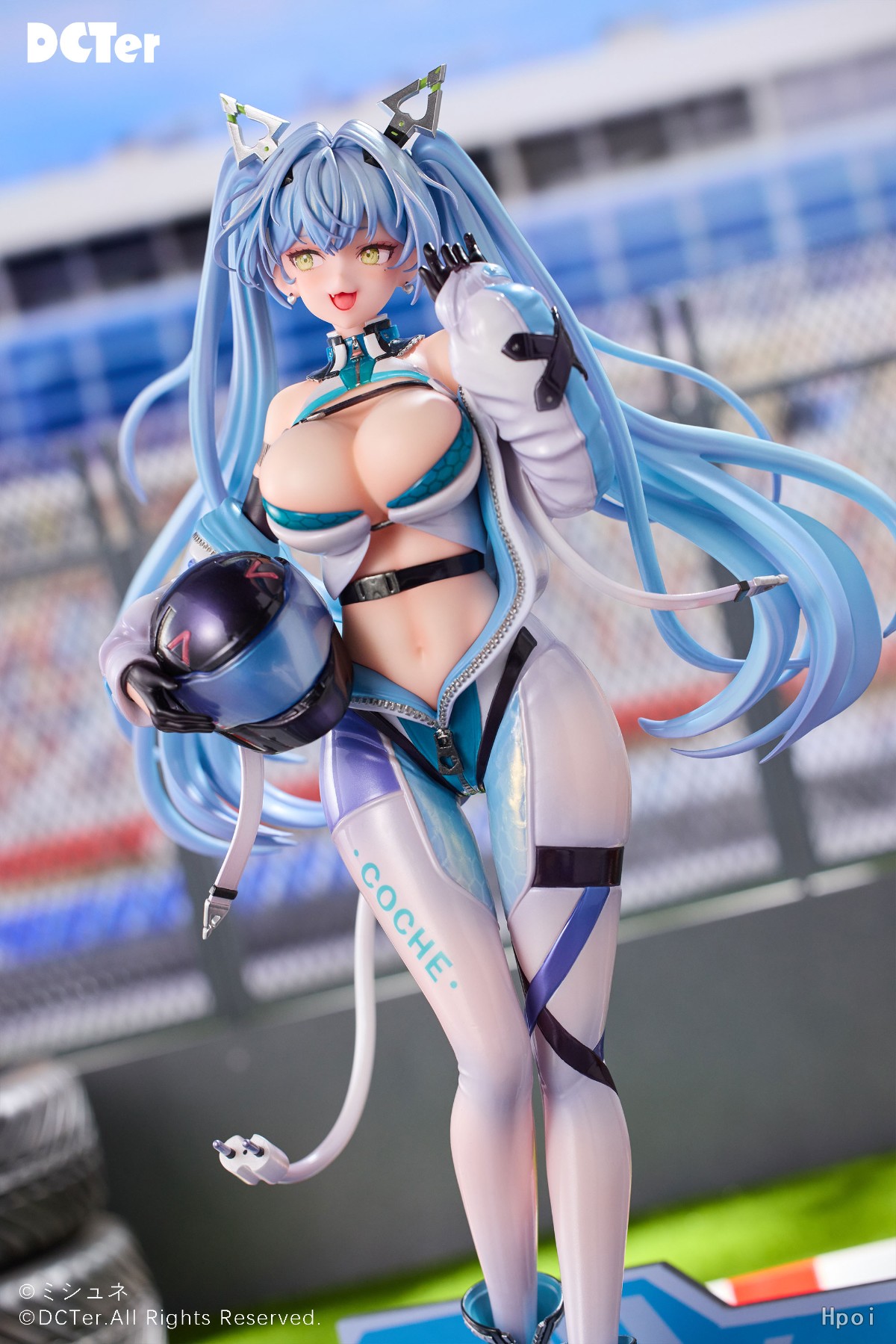 Motorcycle Girl Aila 1/7