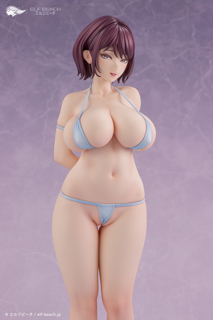 NTR on the beach - Makoto Miyamoto 1/6