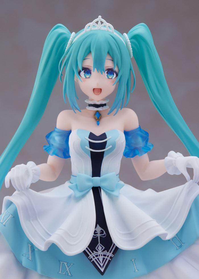 Hatsune Miku Wonderland Cinderella Ver