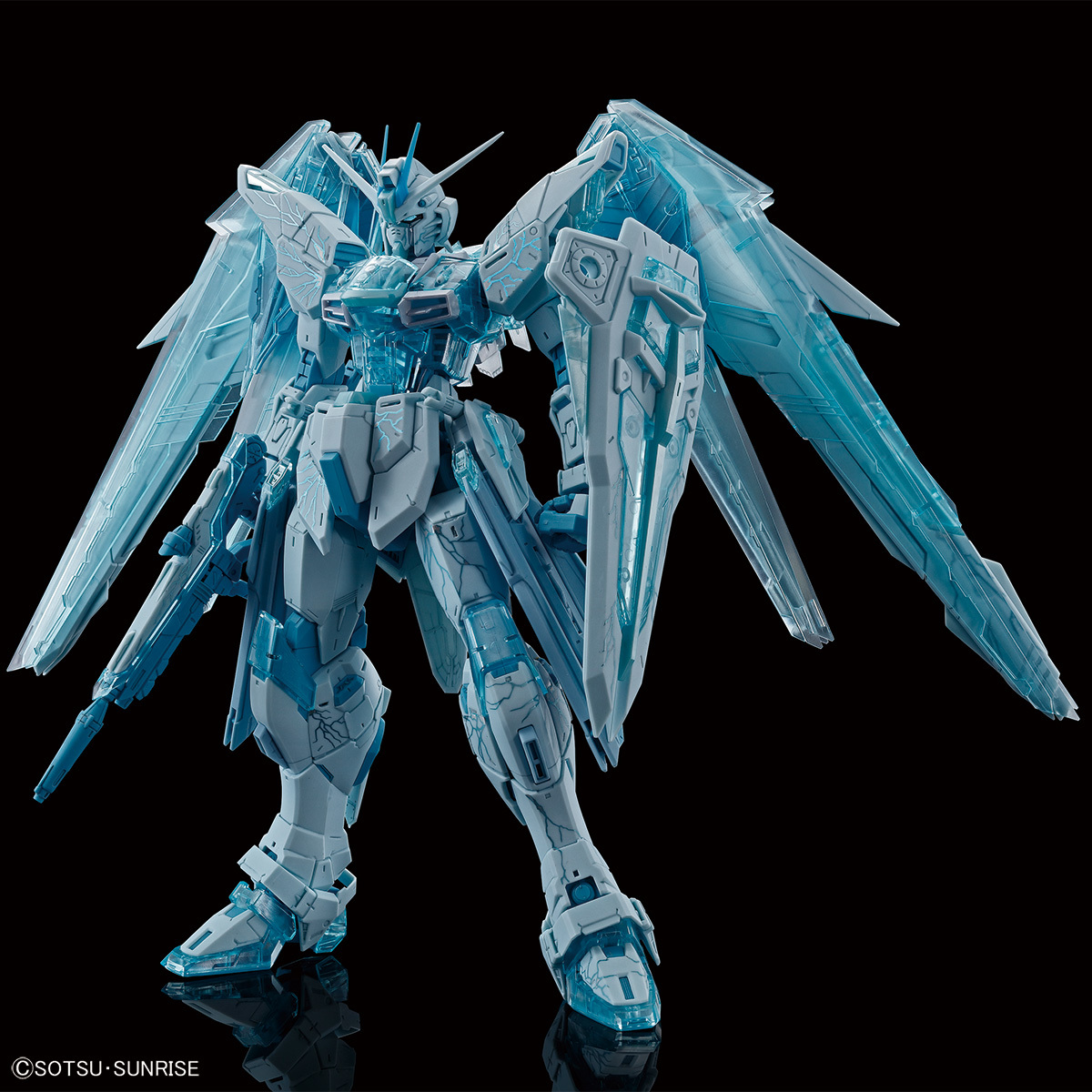 MG 1/100 Freedom Gundam Ver.2.0 [CROSS CONTRAST COLORS / CLEAR BLUE]