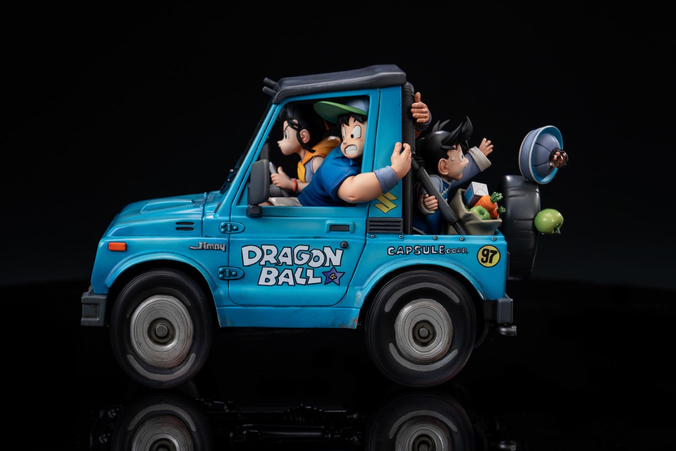 Chichi drive a car - Dragon Ball