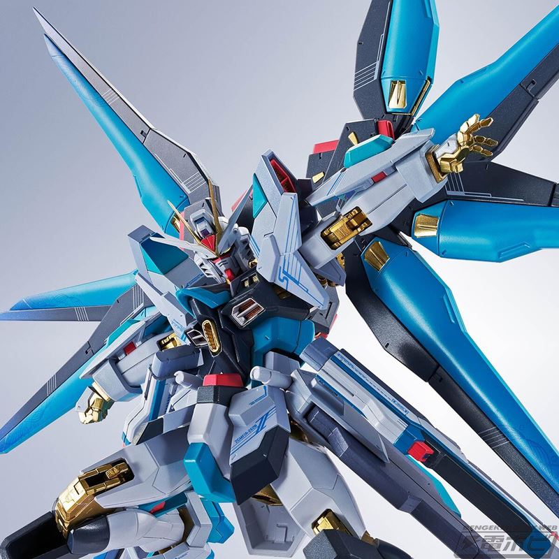 METAL ROBOT Spirits <SIDE MS> Strike Freedom Gundam Type-2 [Hatsune Miku Ver.]