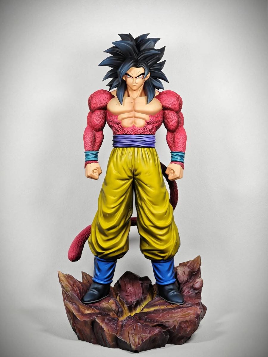 Super Saiyan 4 Goku - Dragon Ball