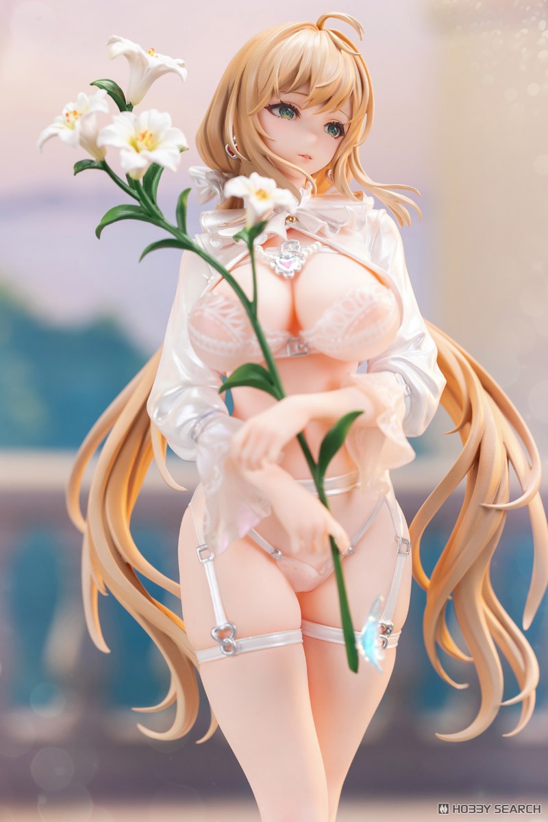 Momoko-chan ver. Standard Edition (Non-hair Implant Ver.)