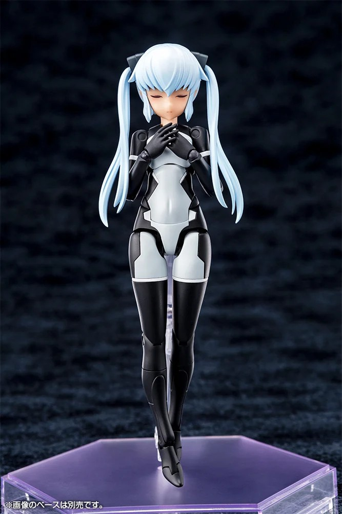 Megami Device Collaboration Busou Shinki TYPE DEVIL STRARF bis 1/1