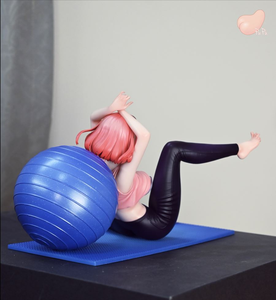Yoga Girl Pyra 1/6