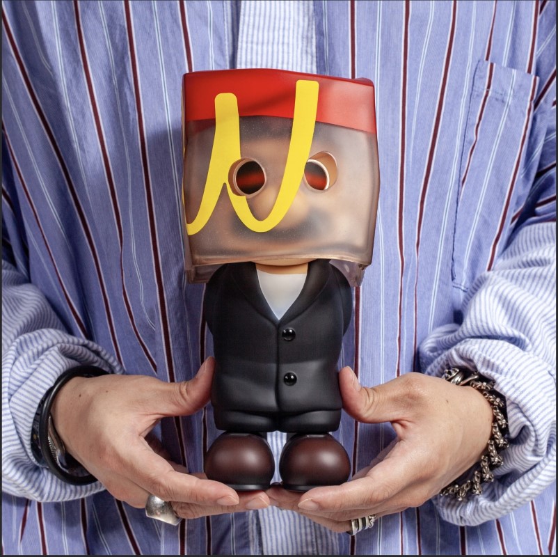 HIJACK PROFESSIONAL, the Paper Bag Killer // FRIES, the Professional Hijacker of French Fries and Fast Food