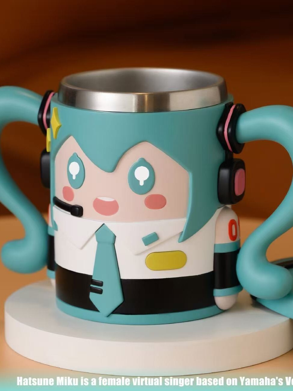 Hatsune Miku water cup