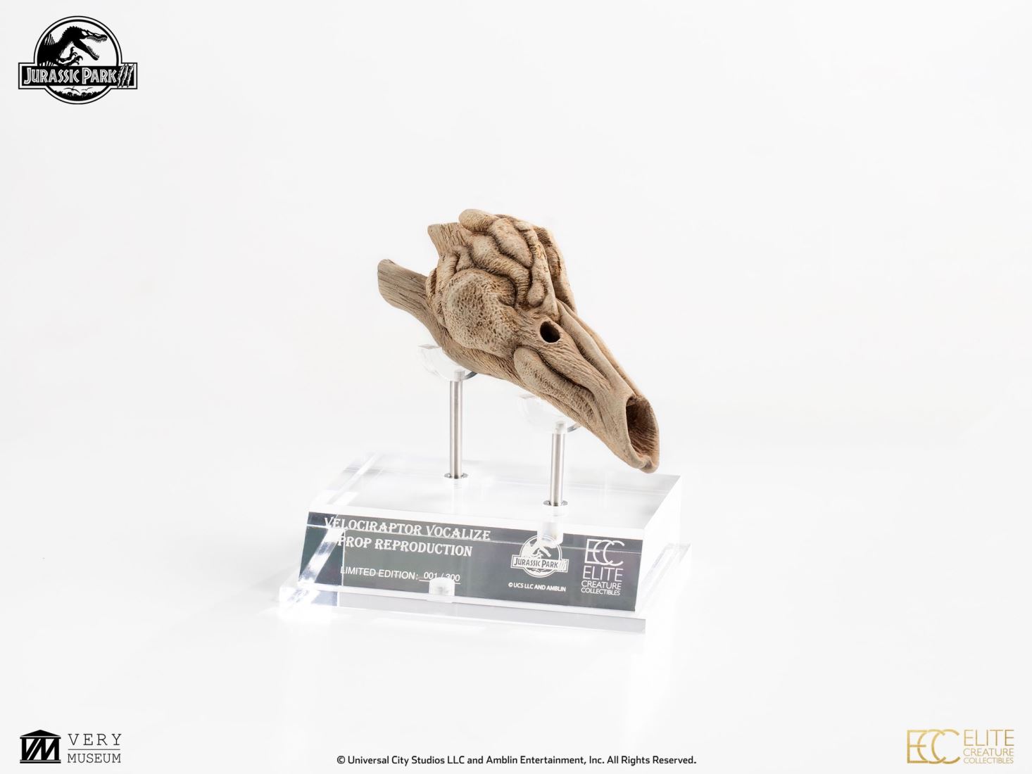 Velociraptor Resonating Chamber Prop - Jurassic Park