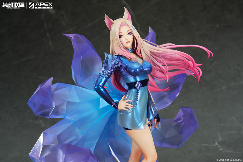League of Legends K/DA ALL OUT Ahri 1/7