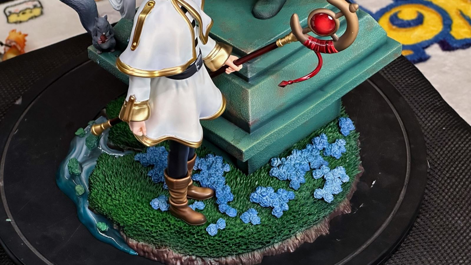 Frieren & Himmel Statue - Frieren: Beyond Journey's End