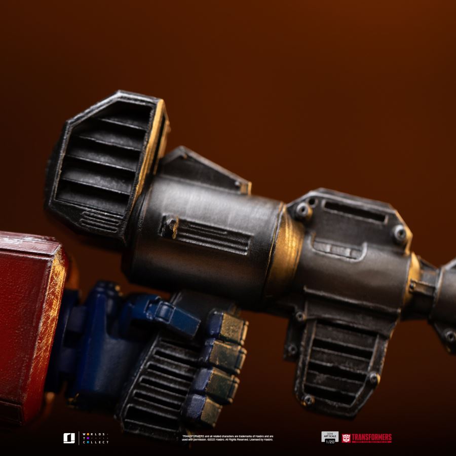 Optimus Prime - Transformer Demi Scale 1/20