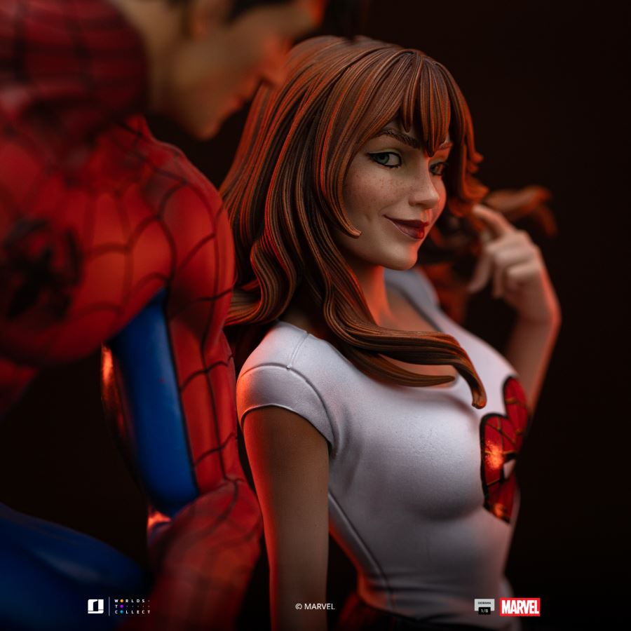 Spiderman & Mary Jane Diorama1/6