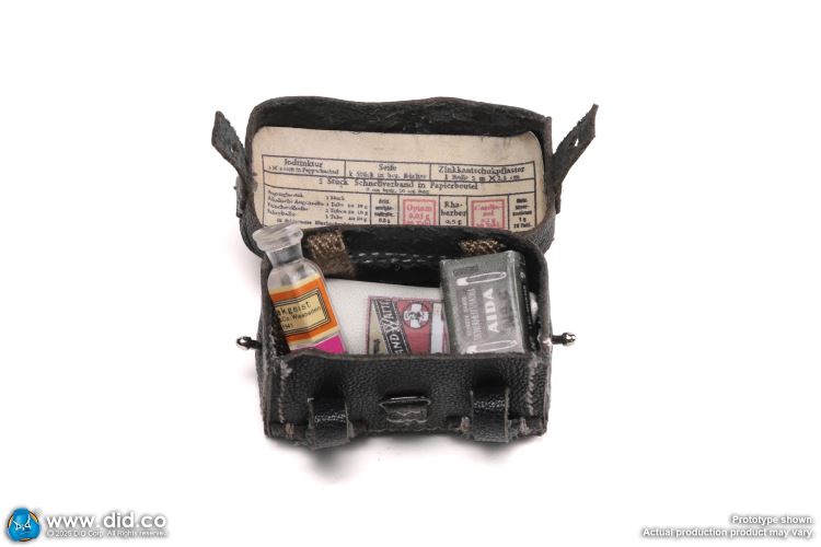 WWII German Wehrmacht Medical Corps 1/6