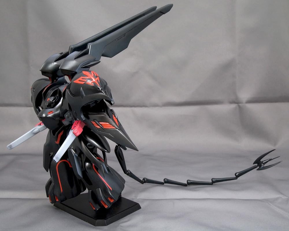 Martian Successor Nadesico -The prince of darkness- Black Sarena, approx. 185mm tall, non-scale plastic model