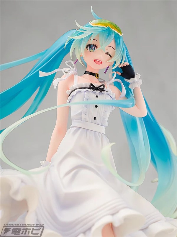 Hatsune Miku GT Project Racing Miku 2021 Vacation Style Ver