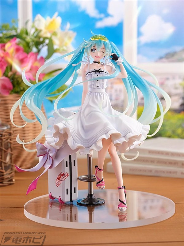 Hatsune Miku GT Project Racing Miku 2021 Vacation Style Ver