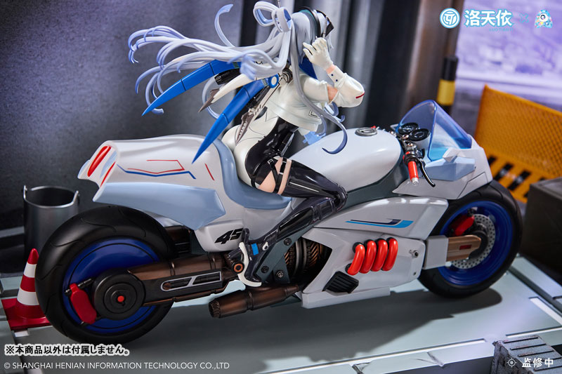 Vsinger Luo Tianyi Retro-Future Storm Driver Ver. 1/7