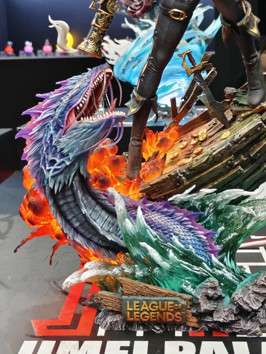 Miss Fortune the Bounty Hunter - League of Legends [Licensed]