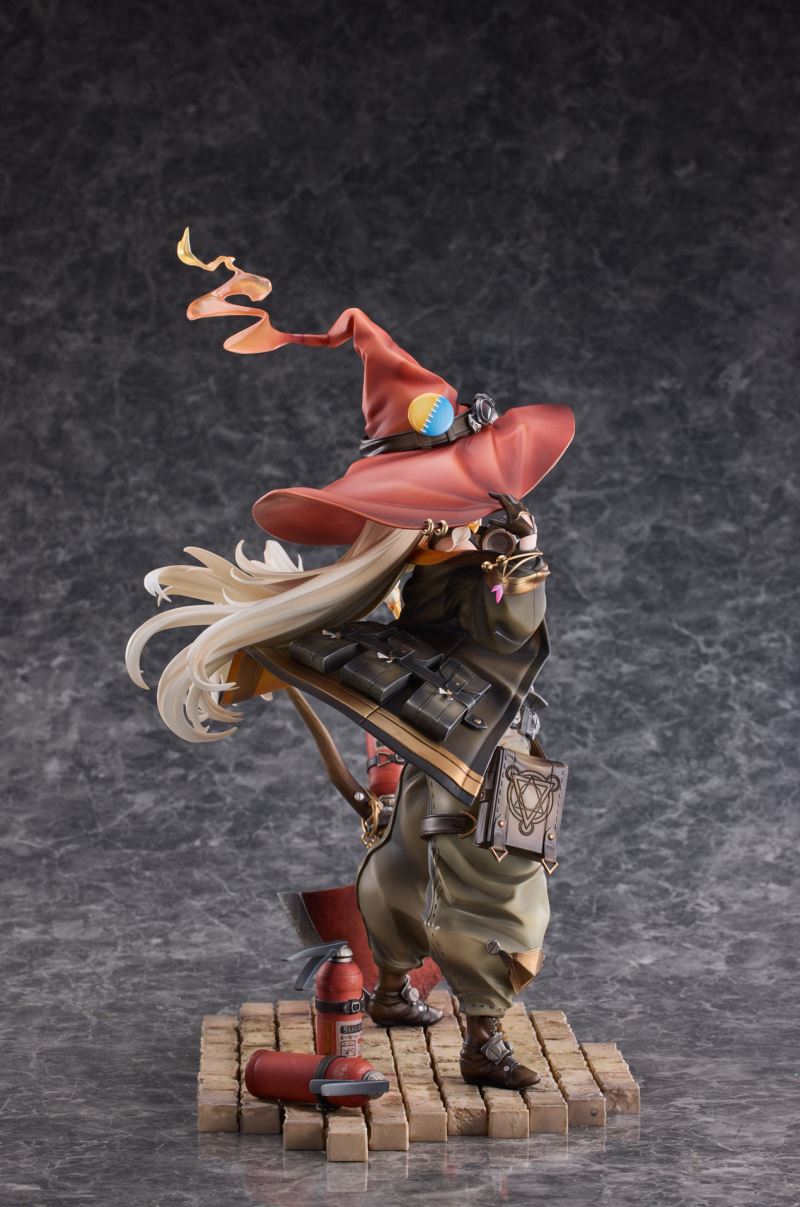 Firefighter Witch Original Artwork: N9+ 1/6