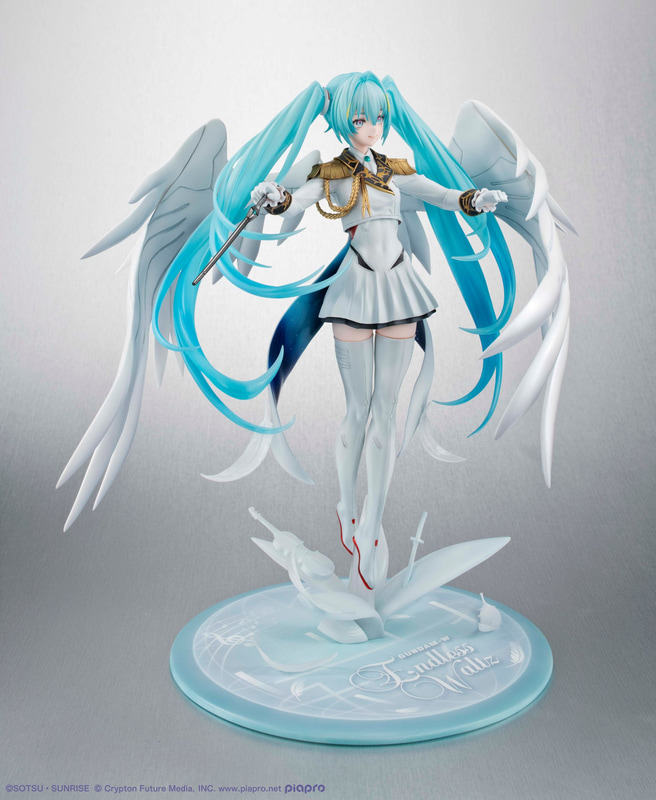 Lucrea Mobile Suit Gundam 45th Anniversary x Hatsune Miku Hatsune Miku x Wing Gundam Zero EW