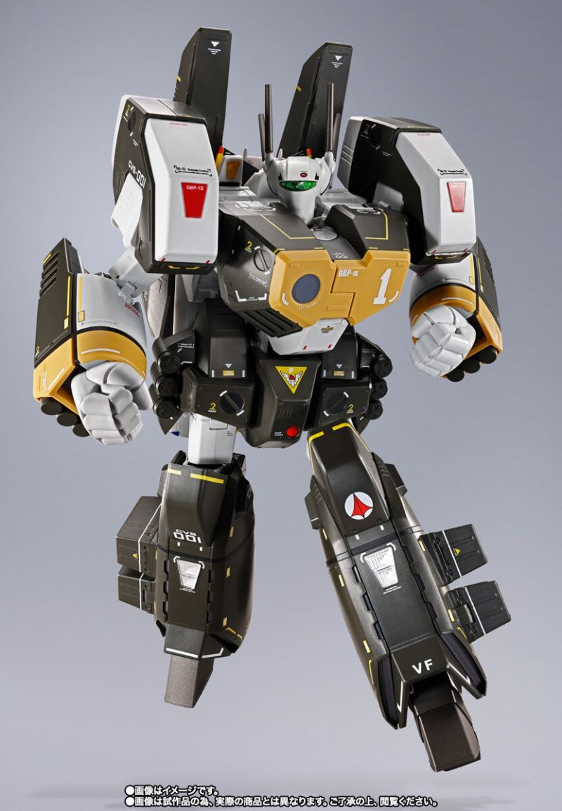 DX Chogokin VF-1S Armored Valkyrie (Roy Focker Special)