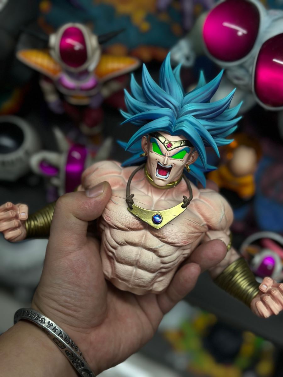 Broly - Dragon Ball