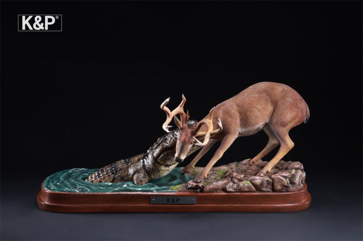 Deer & Crocodile Animal Trendy - the line between life and death