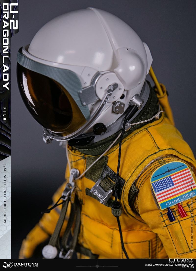 U-2 Dragon Lady Reconnaissance Aircraft Pilot NO.78110 1/6