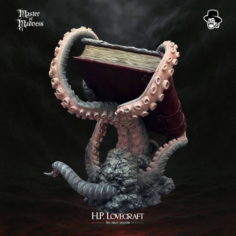H.P.Lovecraft The First Master and The necronomicon - Master of Madness