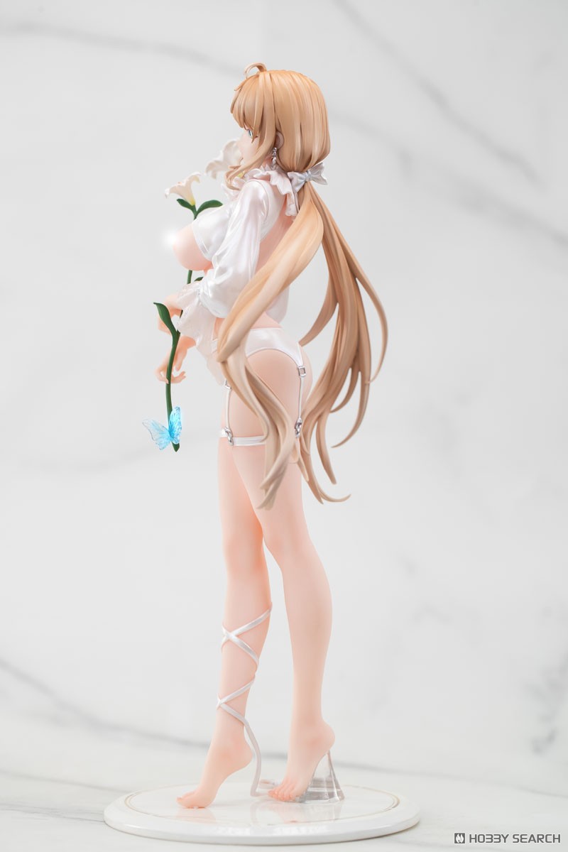 Momoko-chan ver. Standard Edition (Non-hair Implant Ver.)