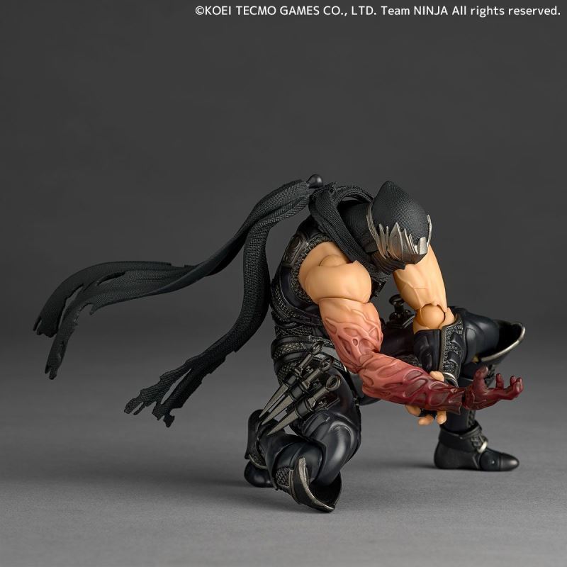 Revoltech Amazing Yamaguchi Ryu Hayabusa NINJA GAIDEN 3: Razor's Edge Ver
