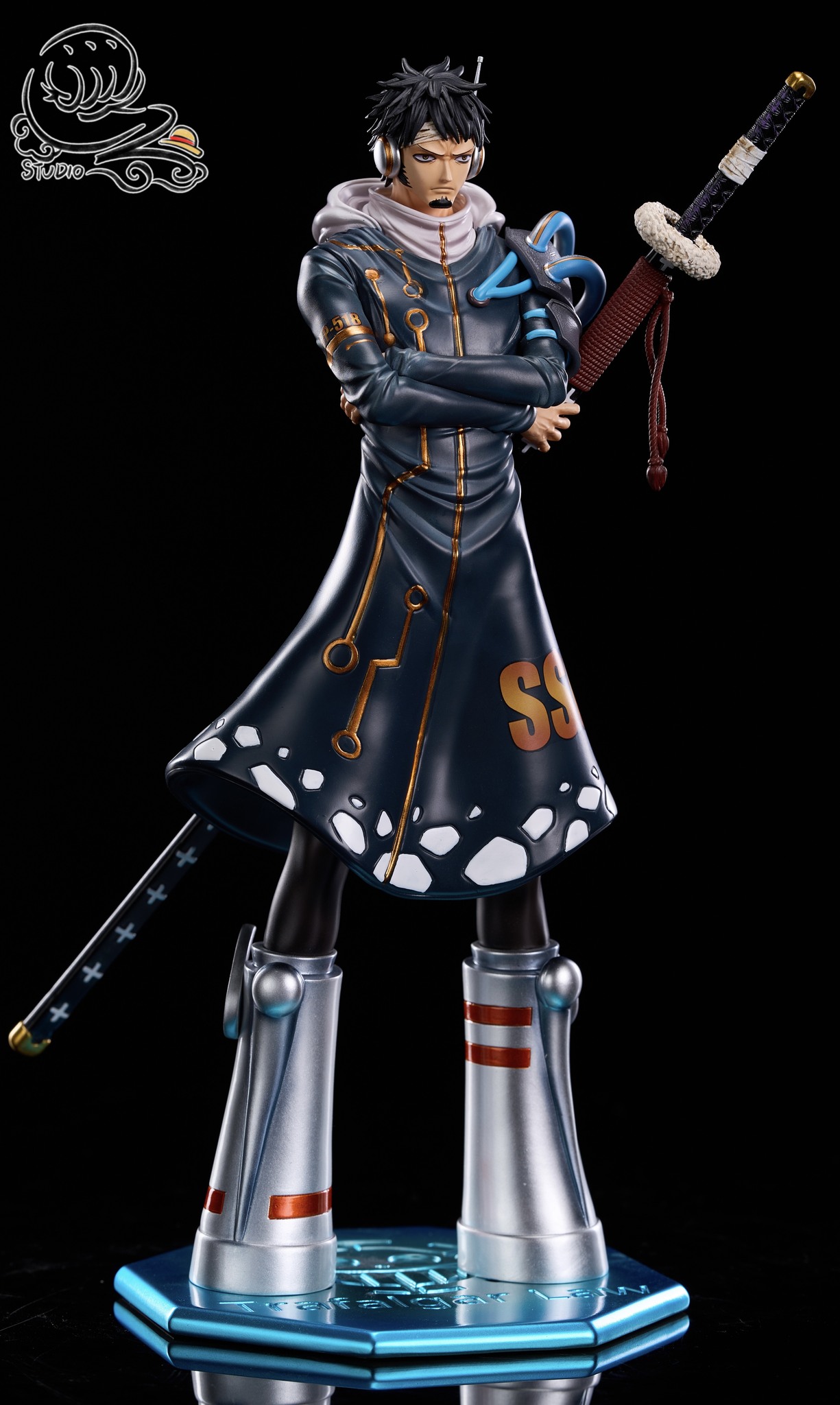 Law & Bepo - One Piece