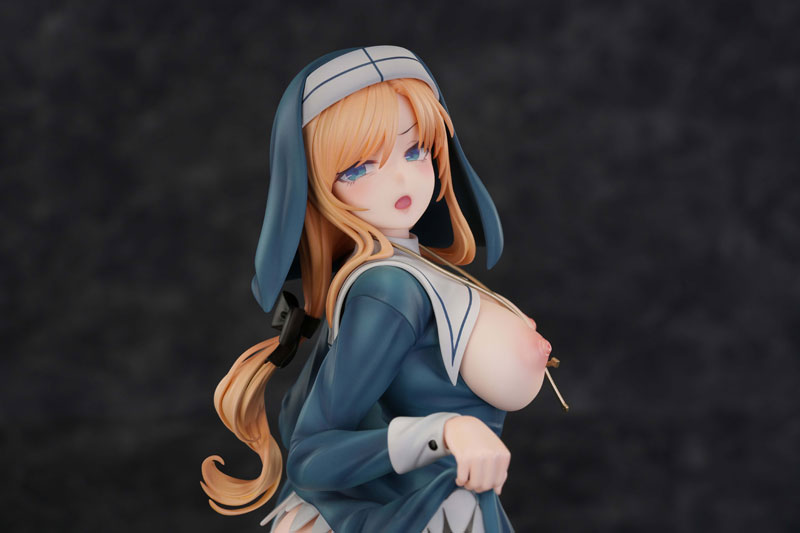 I want to see your panties while you make a disgusted face - Takayama Maria