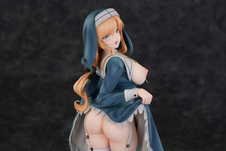 I want to see your panties while you make a disgusted face - Takayama Maria