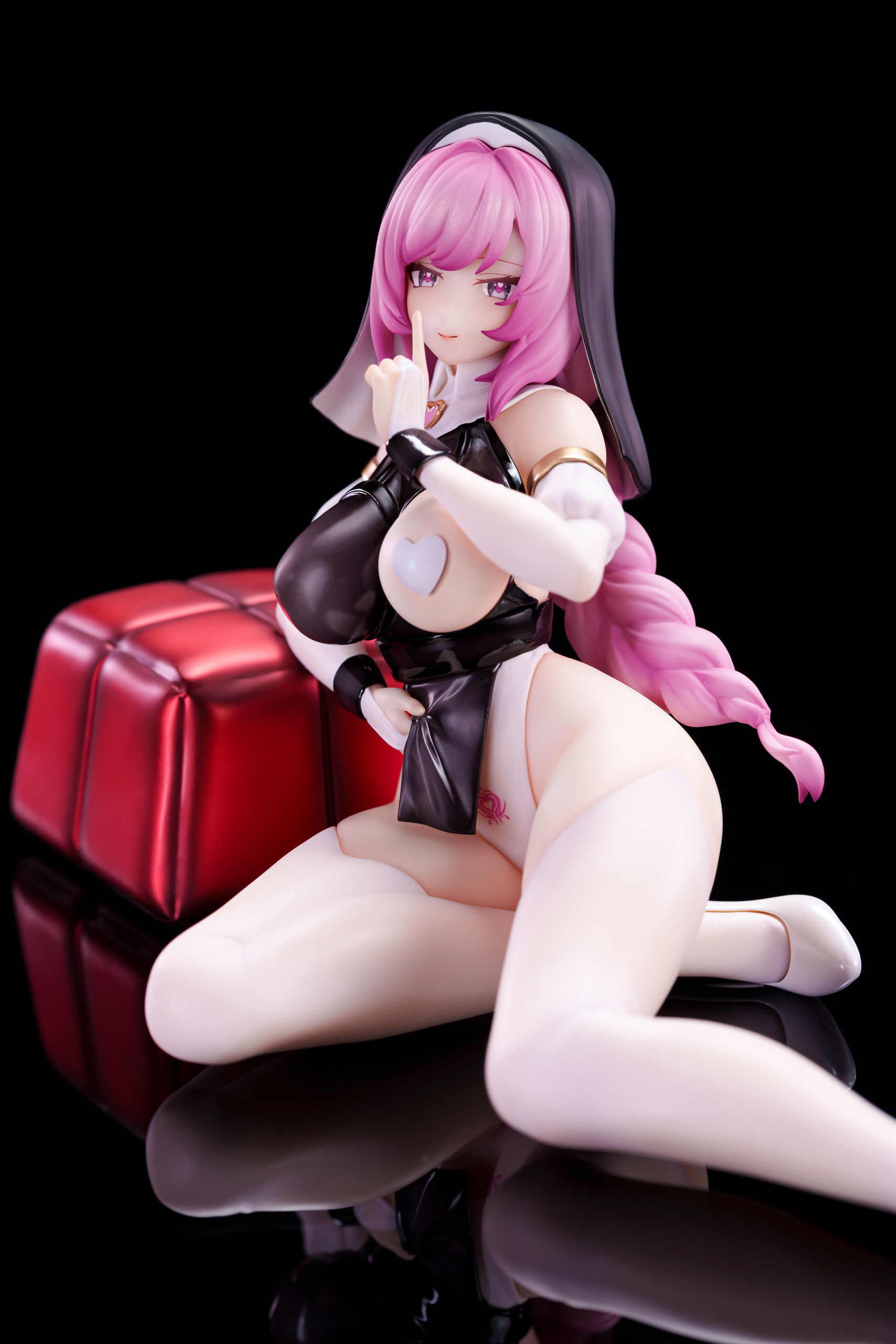 Molly Succubus possesses 1/6