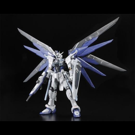 RG 1/144 ZFMF-X10A FREEDOM GUNDAM DEACTIVE MODE