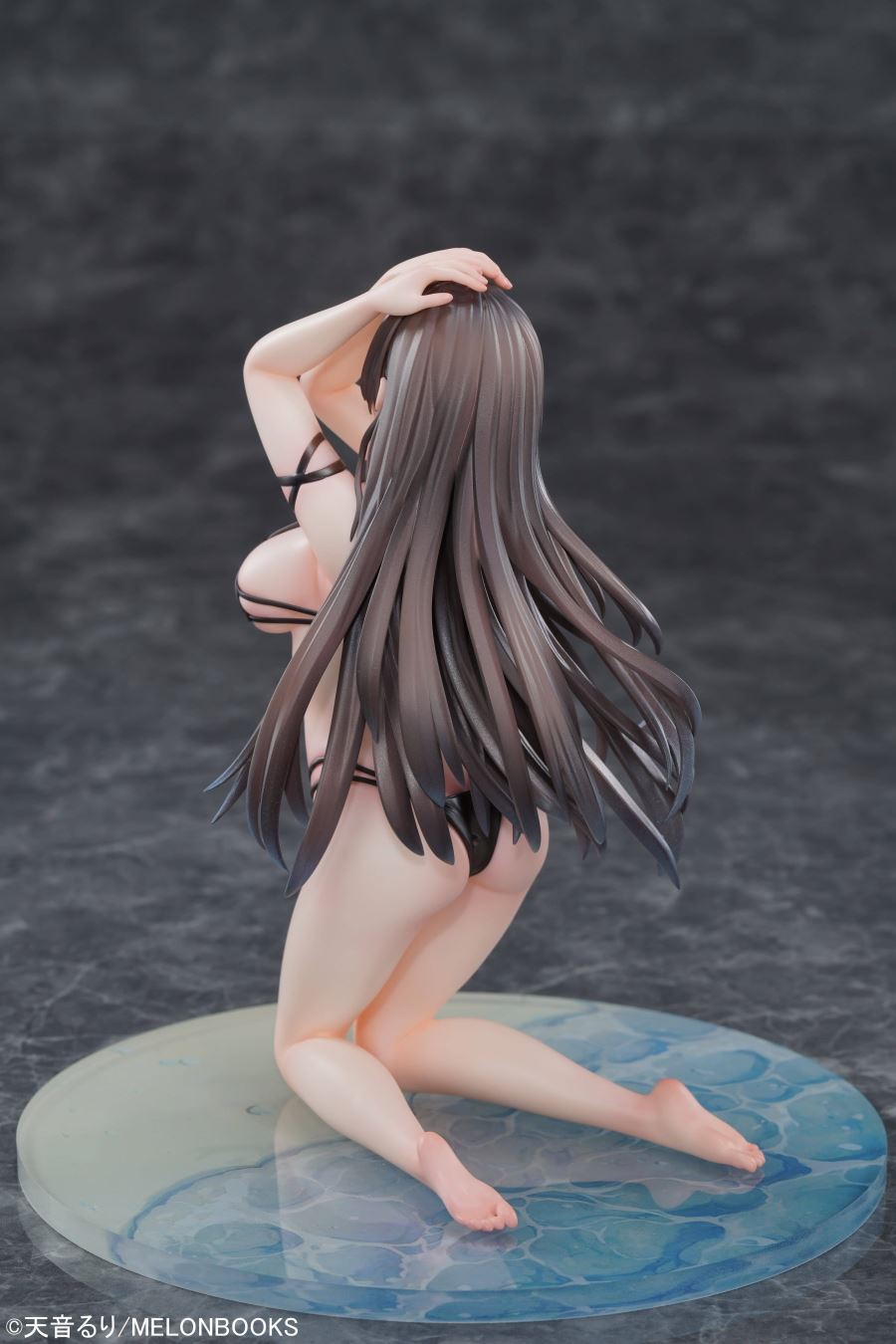 Minami in a Swimsuit 1/6