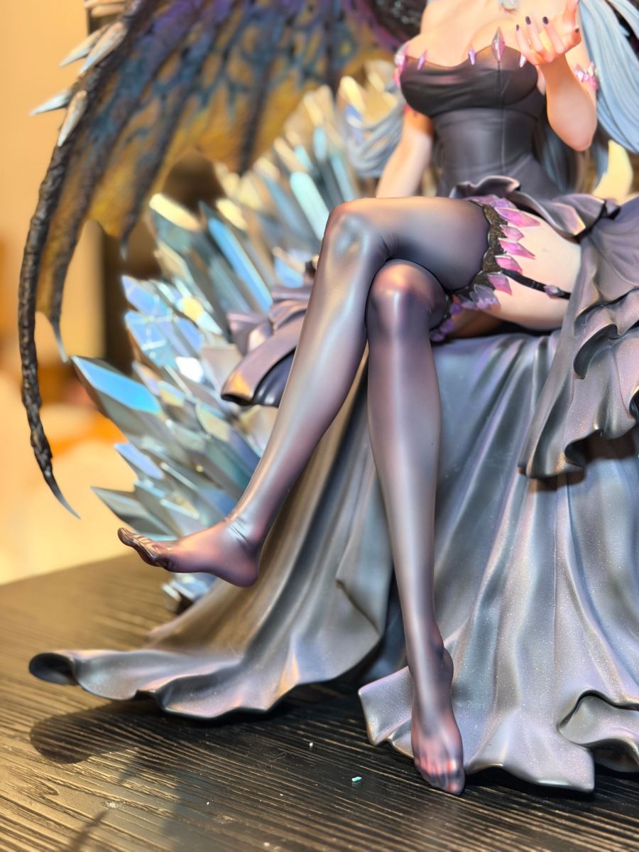 Ruiner Nergigante Girl 1/4