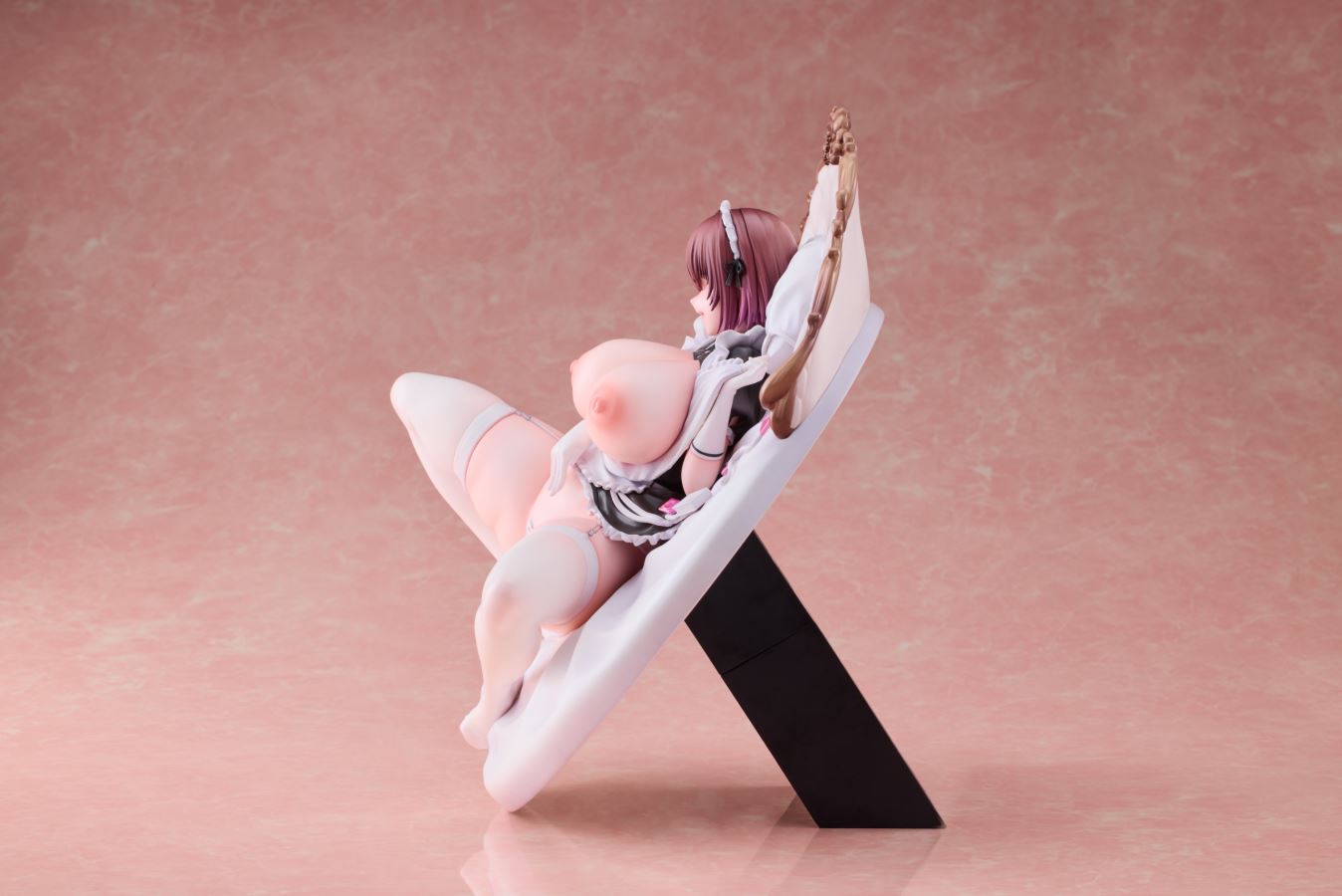 Takanashi Tenha illustrated by Blue