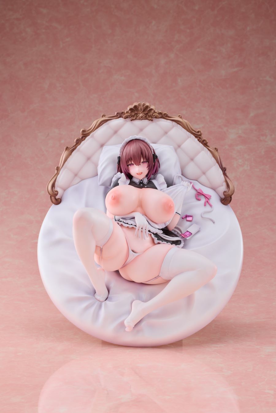 Takanashi Tenha illustrated by Blue