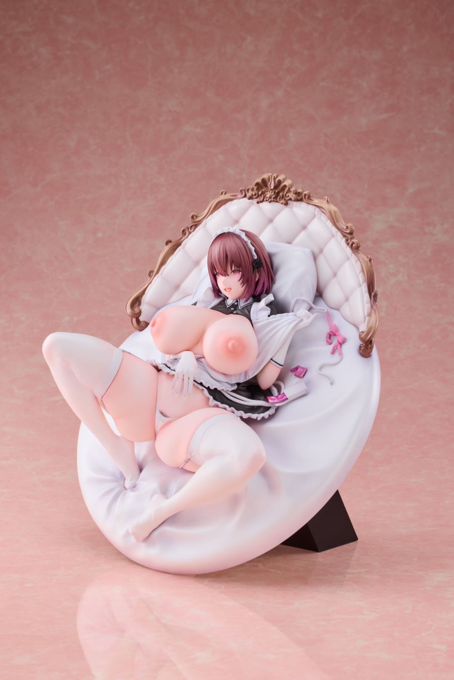 Takanashi Tenha illustrated by Blue